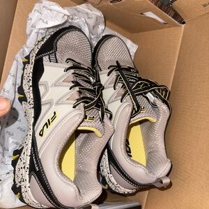 Fila Men's Black and Cream Athletic Shoes